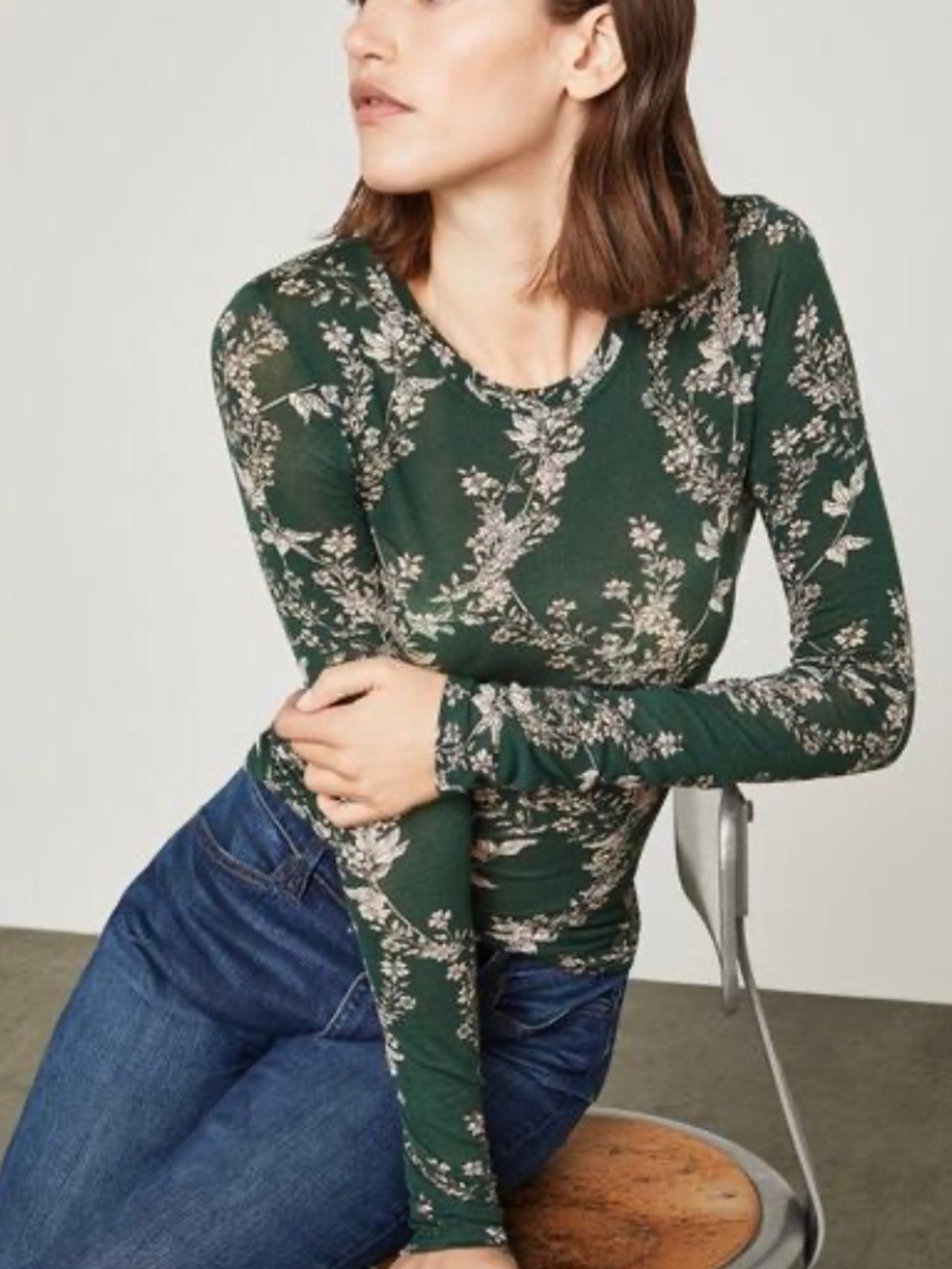 BCBGMAXAZRIA Semi-Sheer Floral Long Sleeve Top Medium NWT